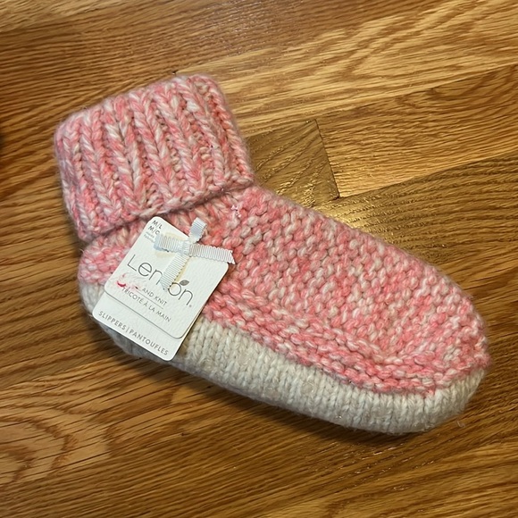 Anthropologie / Lemon Movie Night Slippers - M/L NWT - Picture 7 of 17